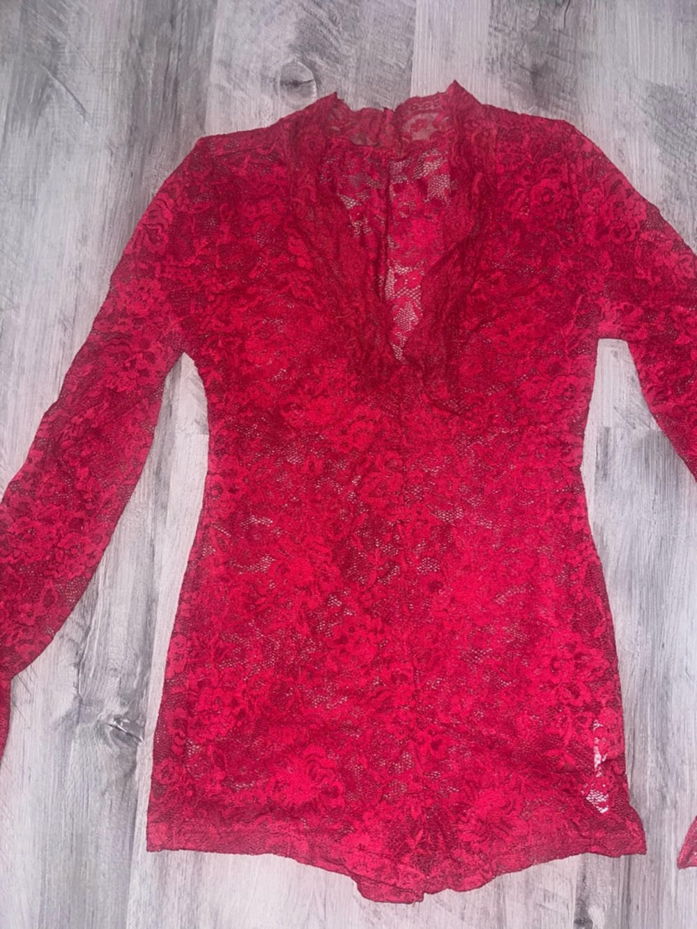Red Lace Long-Sleeve Women's Top